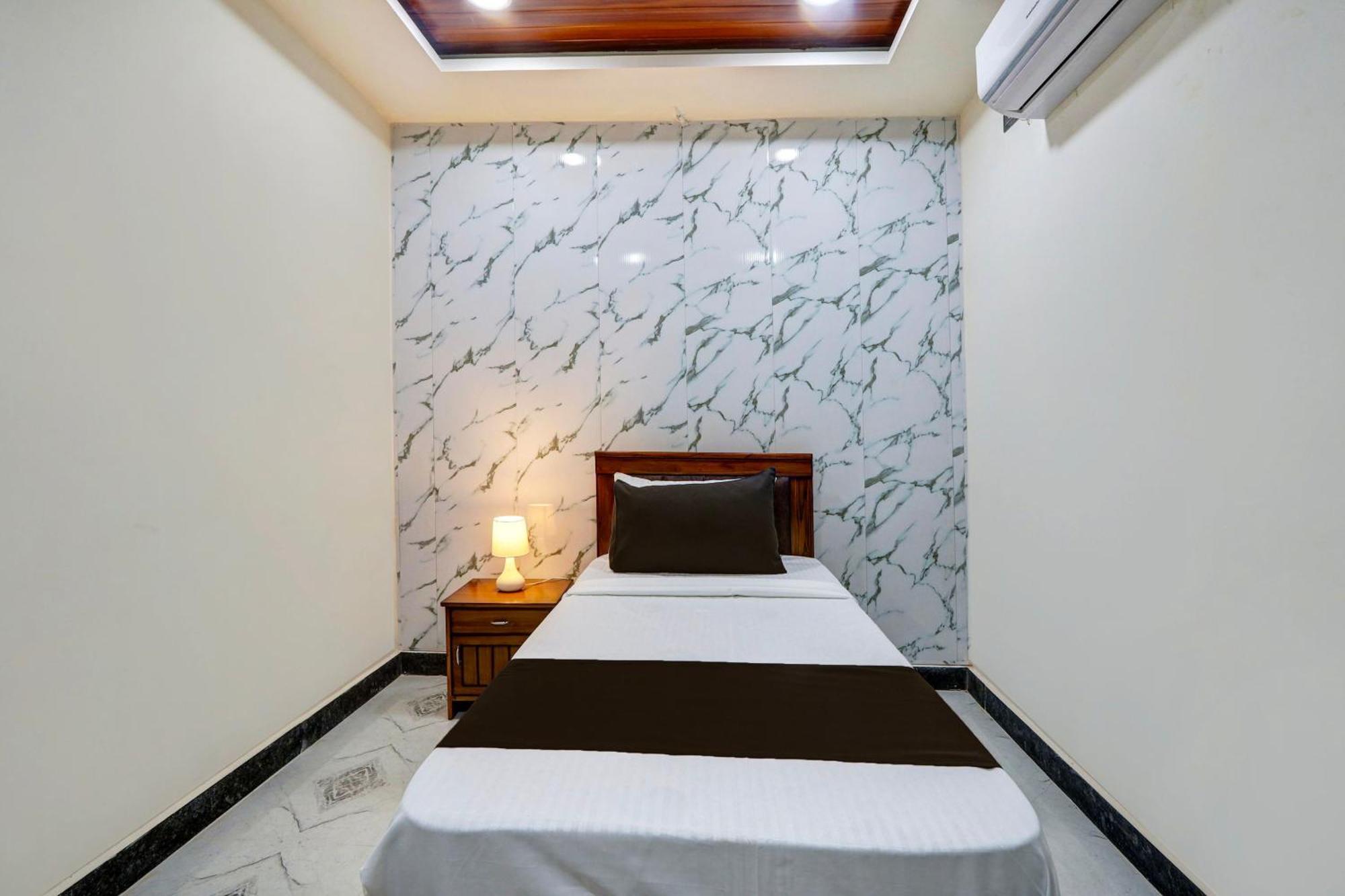 Super Collection O Gachibowli Phase 2 Near Isb 호텔 외부 사진